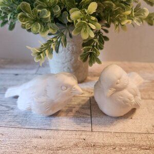 Goebel Ceramic Bird Figurines Set of 2 White Feathered Friends Germany